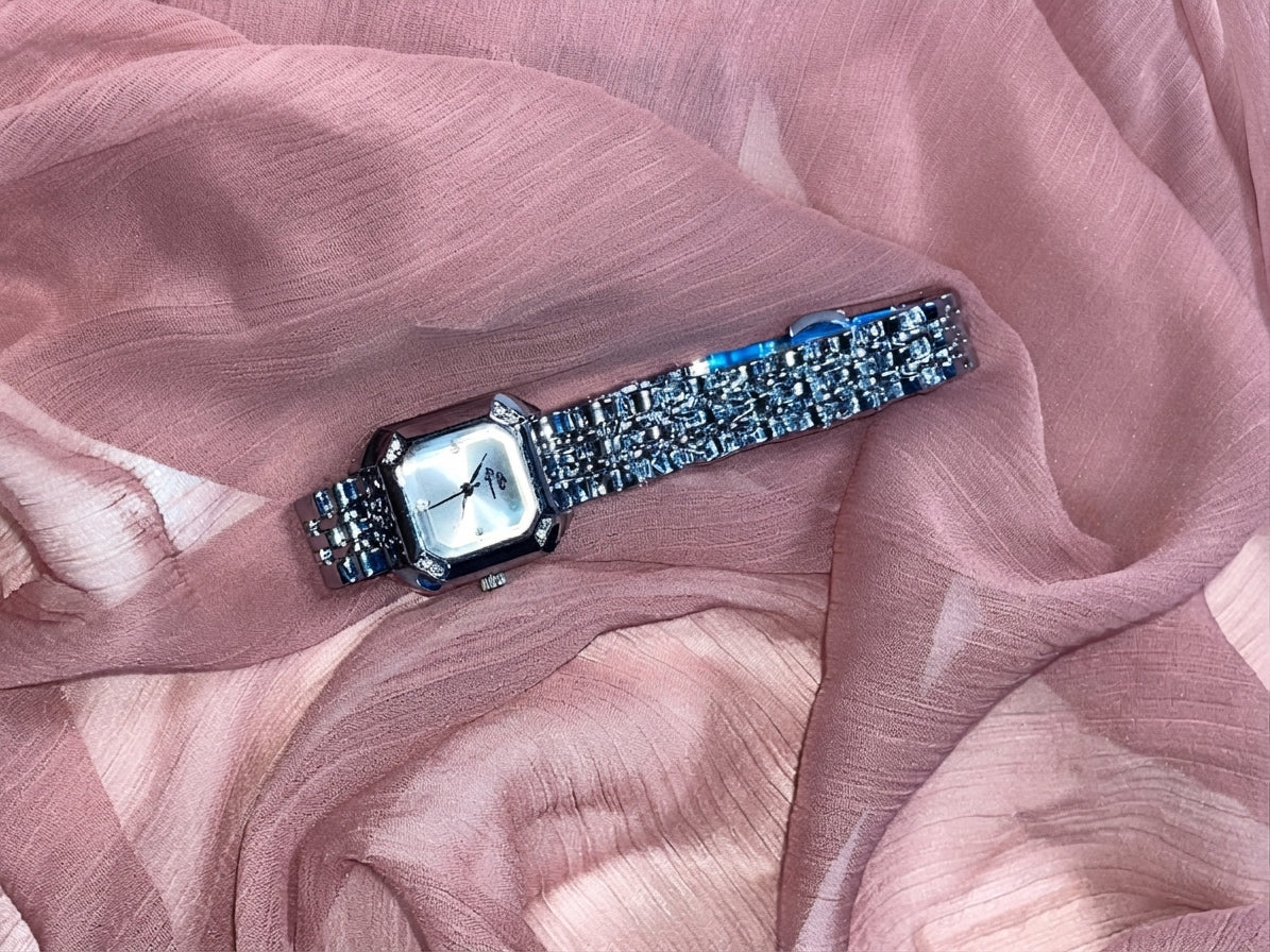 Luxry niche oval jewlry watch